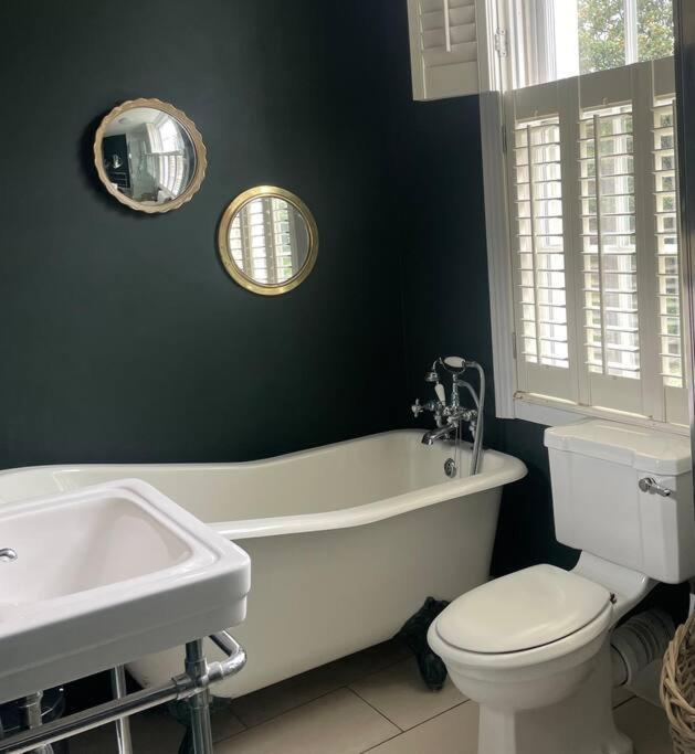 فيلا Beautiful London Victorian House, Sleeps 12 المظهر الخارجي الصورة